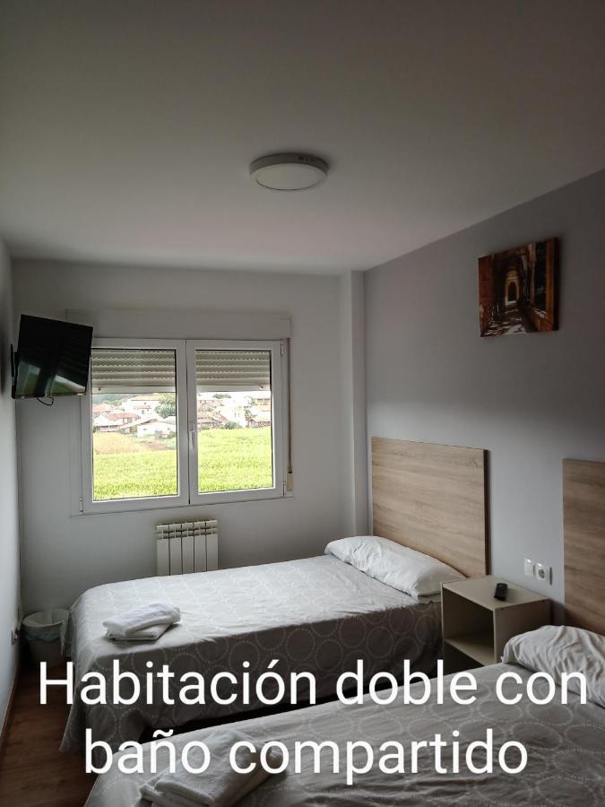 Pension Ameneiral O Pedrouzo Room photo